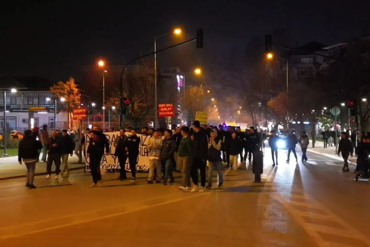 İnegöl’de modifiye araç farkındalık yürüyüşü düzenlendi