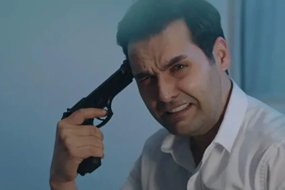 Kızılcık Şerbeti Emir öldü mü, diziden ayrılıyor mu?