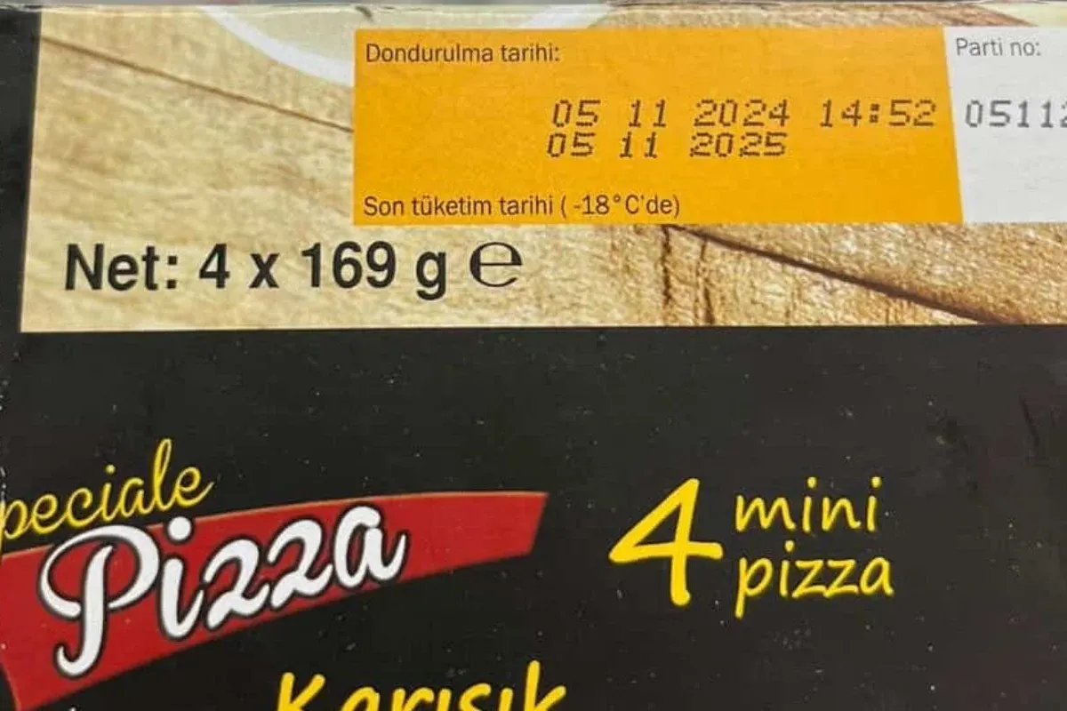 İnegöl’deki zincir markette skandal görüntü!