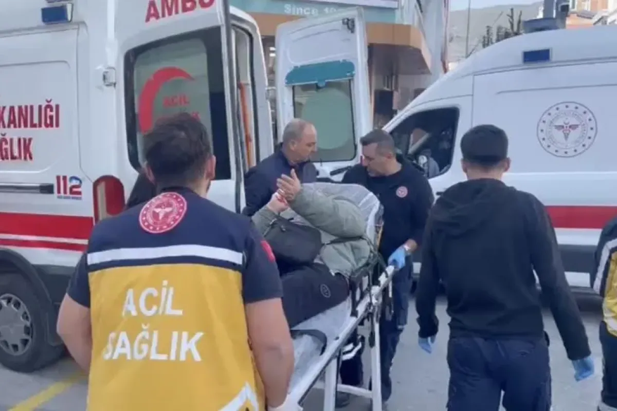 Caddede silahlı çatışma! 3 yaralı