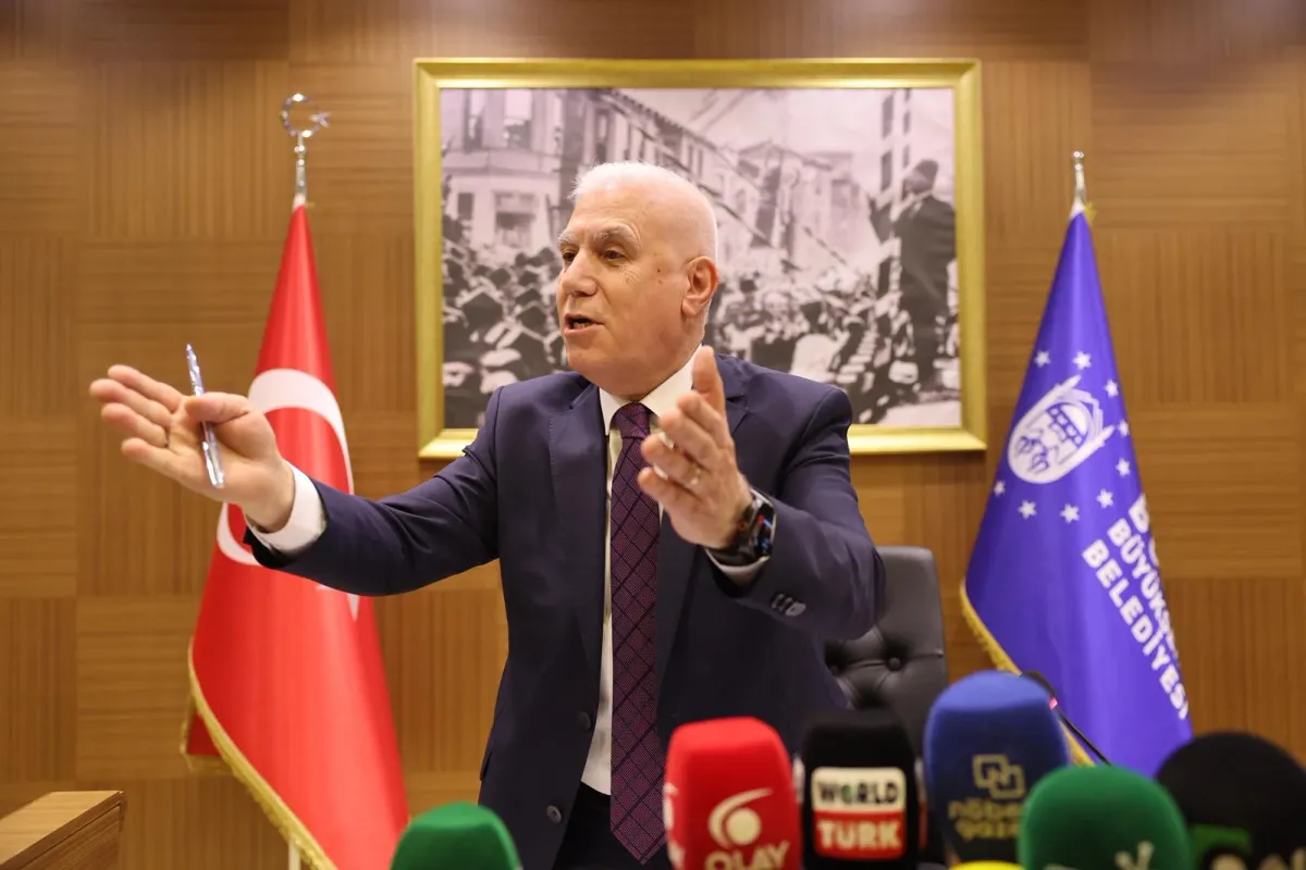 Başkan Bozbey: 20 senedir yapılmamış hizmetleri yapıyoruz