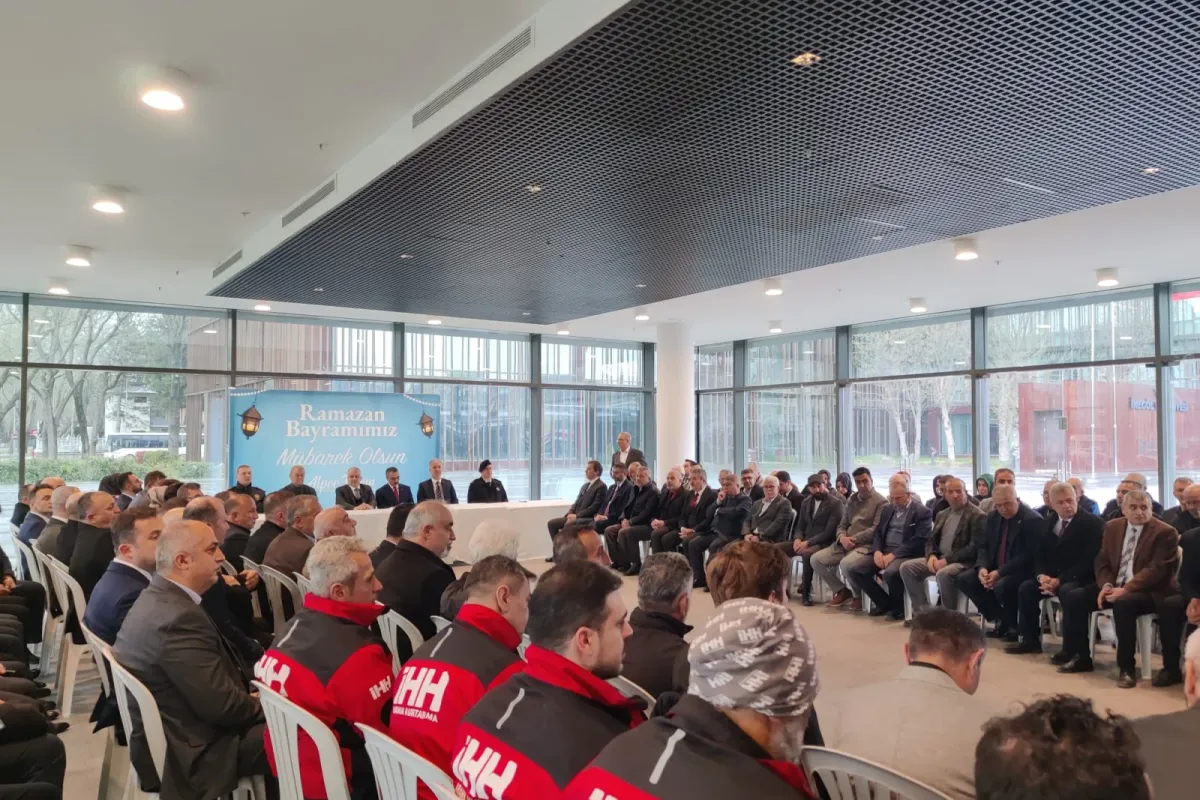 İnegöl’de ilçe protokolü arife günü bayramlaştı