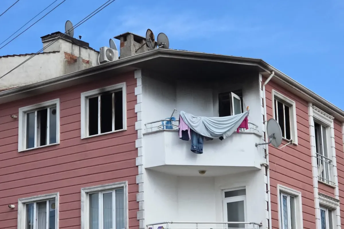 İnegöl’de korkutan yangın! Birinin durumu ağır 2 yaralı