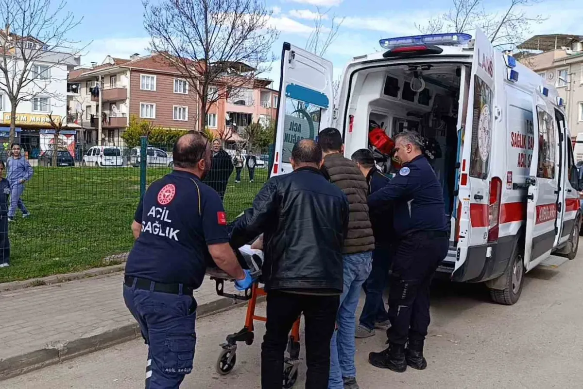 77 yaşındaki kadın yangında hastanelik oldu
