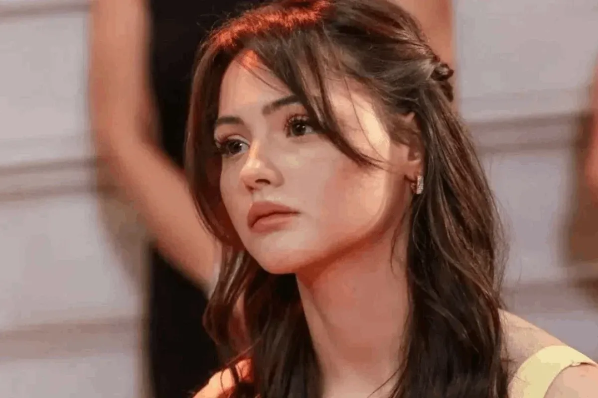Çirkin dizisi Meryem kim, Derya Pınar Ak hangi projelerde yer aldı