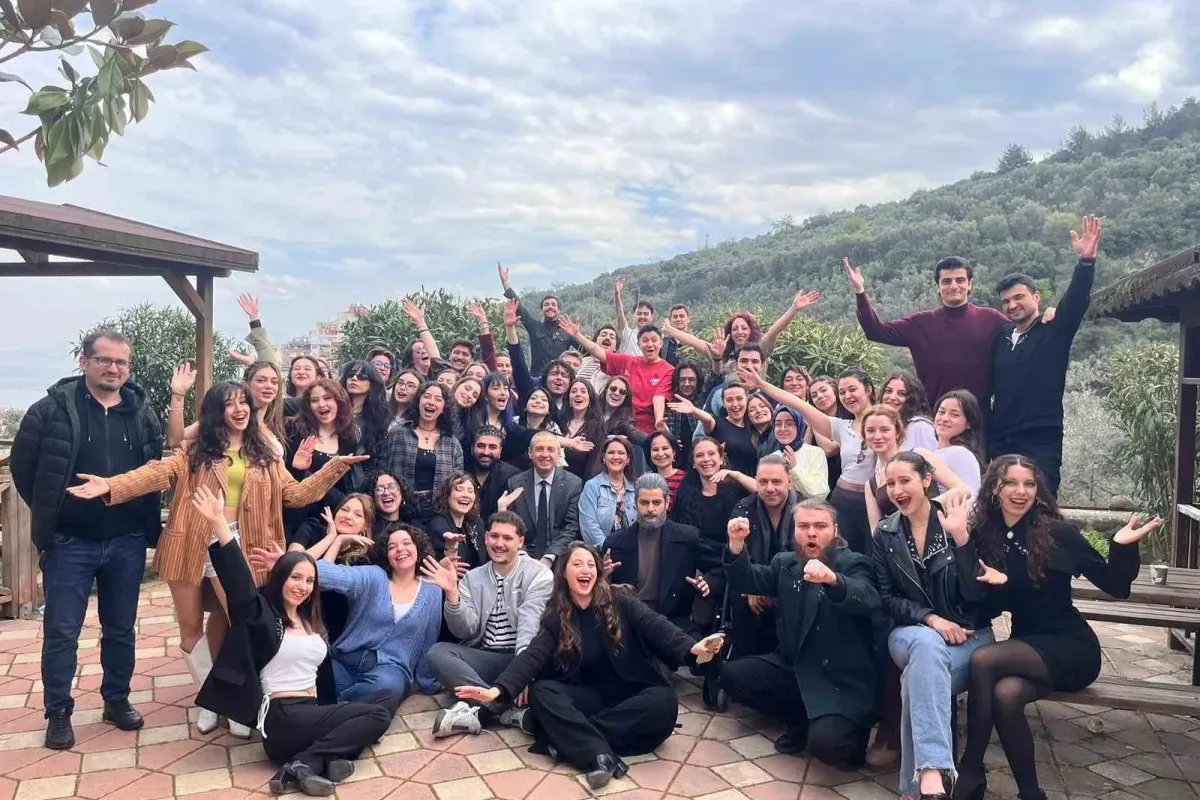 Bursa Uludağ Üniversitesi Güzel Sanatlar Fakültesi’nde tiyatro günü
