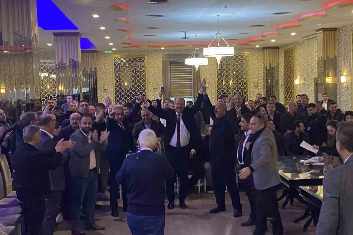 Bursa Özel Halk Otobüsçüleri Odası’nda başkanlığa Ramazan Çalan seçildi