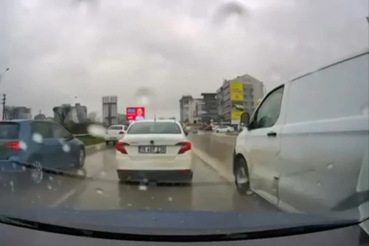 Yol verme tartışması kavgaya dönüştü