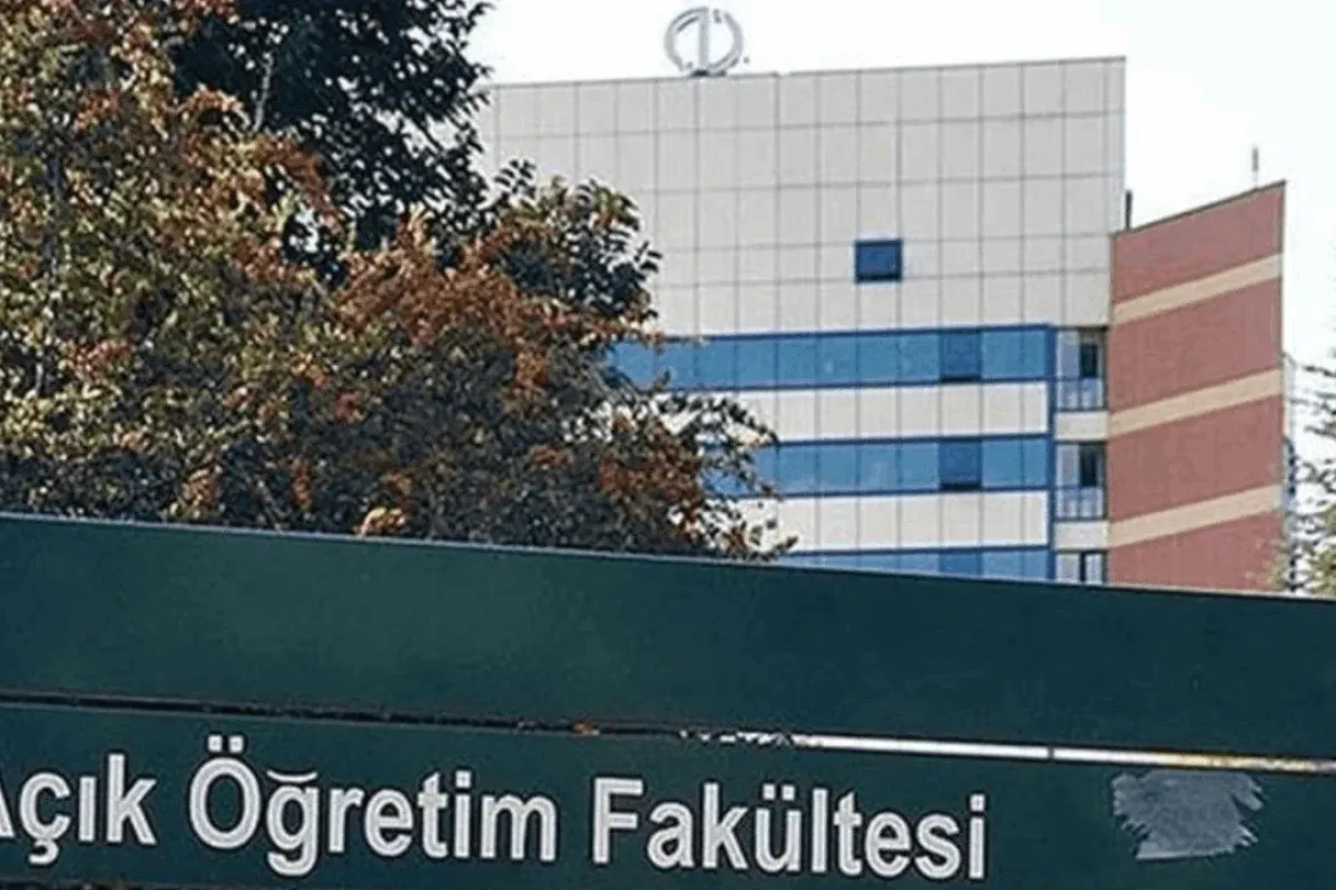 AÖF bahar dönemi sınav tarihleri ve giriş belgesi ekranı