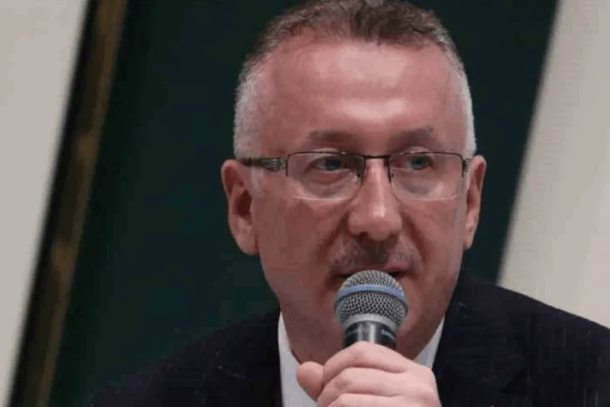 Adapazarı Belediye Başkanı Mutlu Işıksu partiden istifa etti