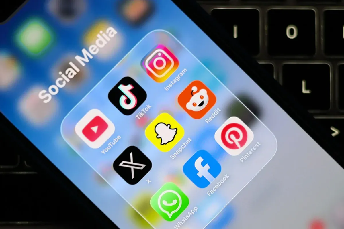 15 yaş altına yasak, platformlara ağır yaptırımlar geliyor