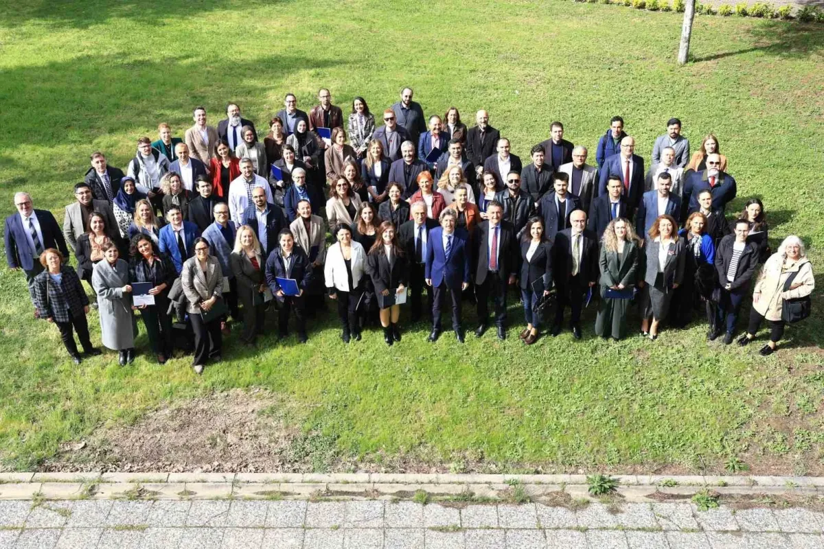 Rektör Yılmaz, başarılı akademisyenlerle bir araya gelmeye devam ediyor