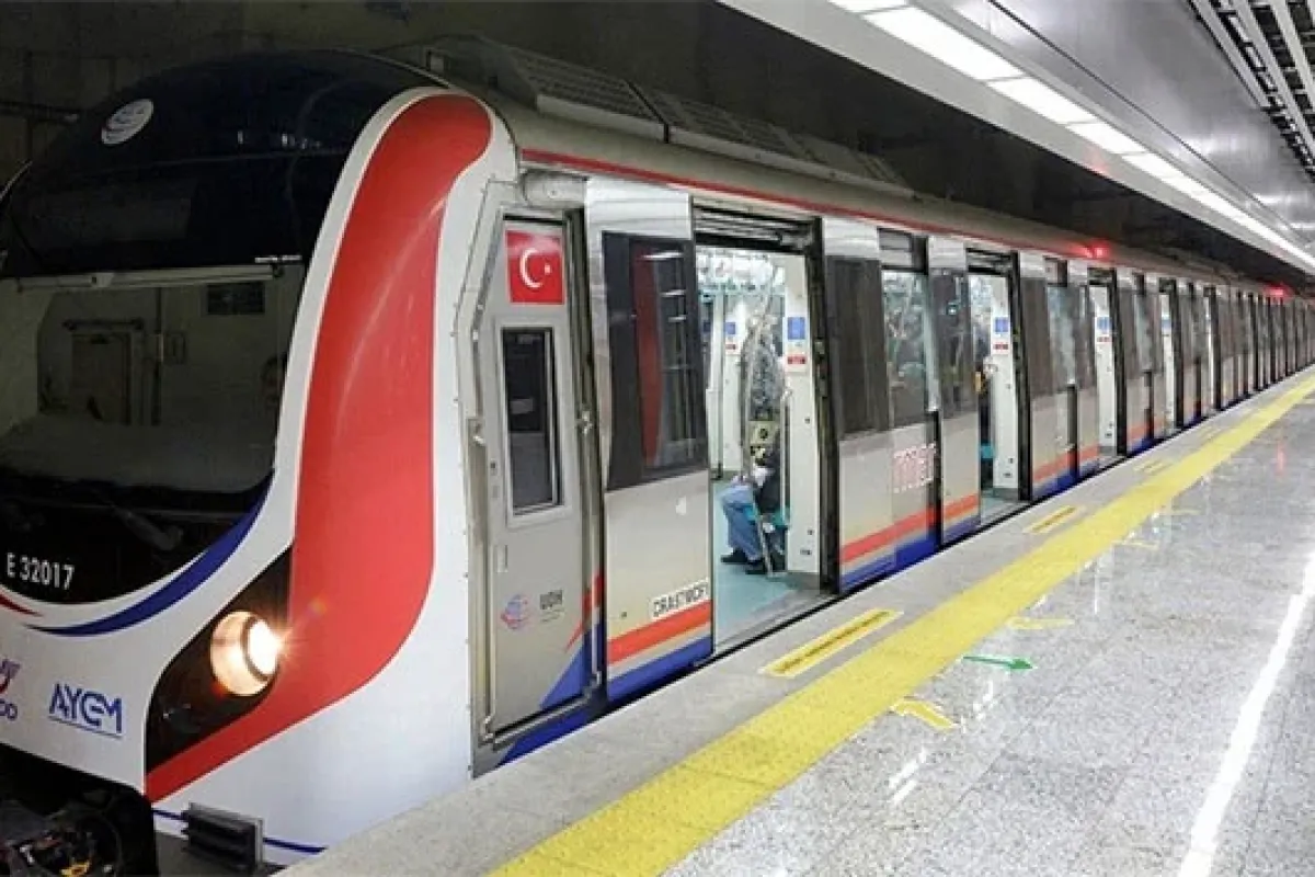 Marmaray Üsküdar’da İntihar Girişimi! Seferler Aksadı