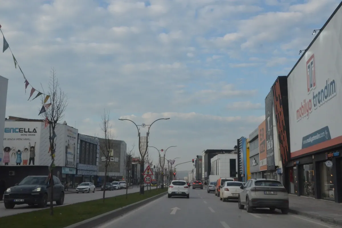 İnegöl’de yeni evlenenlere mobilyada yüzde 15 indirim