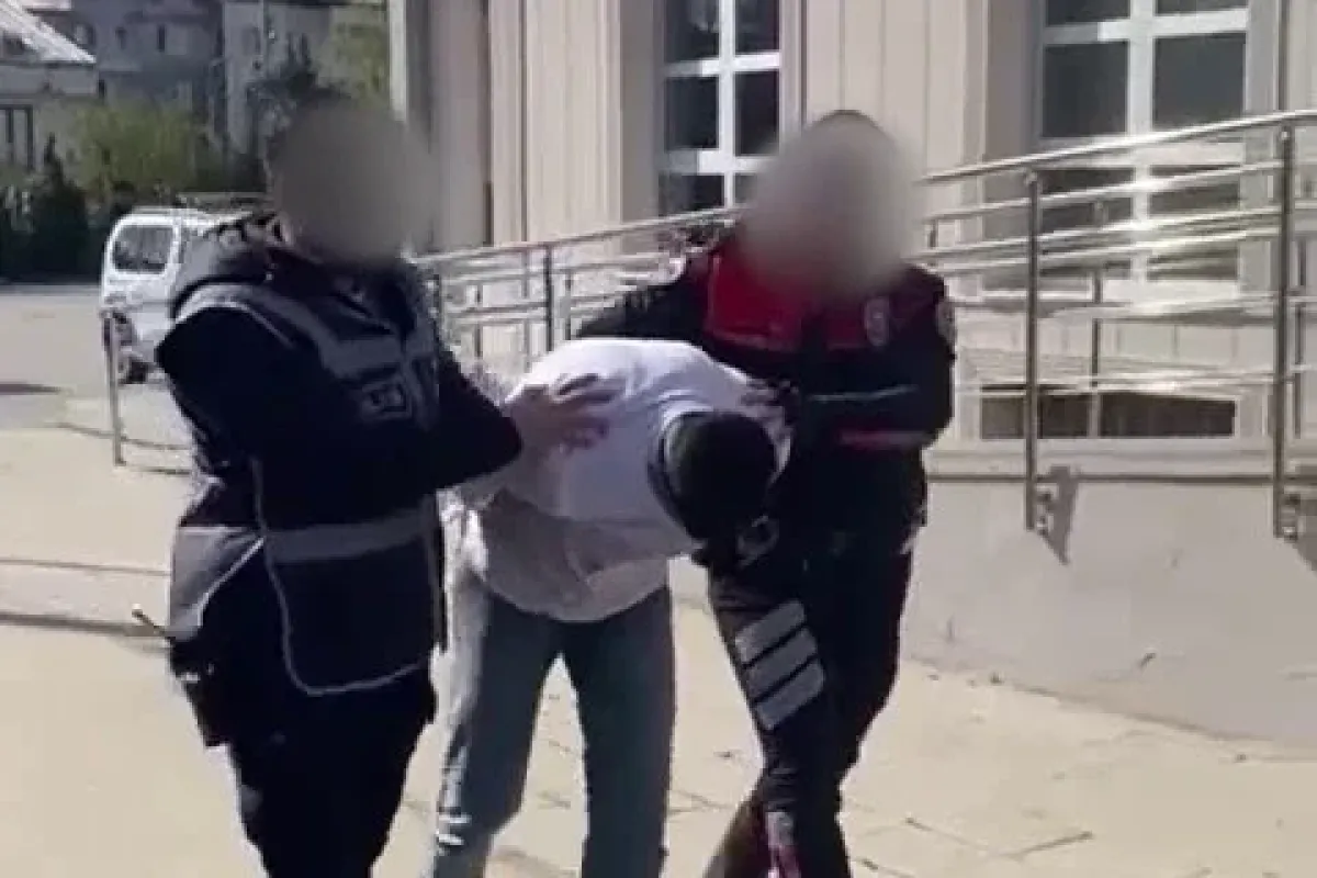 Bursa’da hapis cezası bulunan şahıs uyuşturucu ve silahla yakalandı