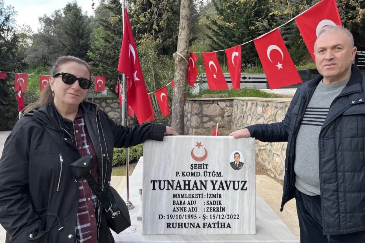 Şehit mezarında skandal! Hatırası çalındı