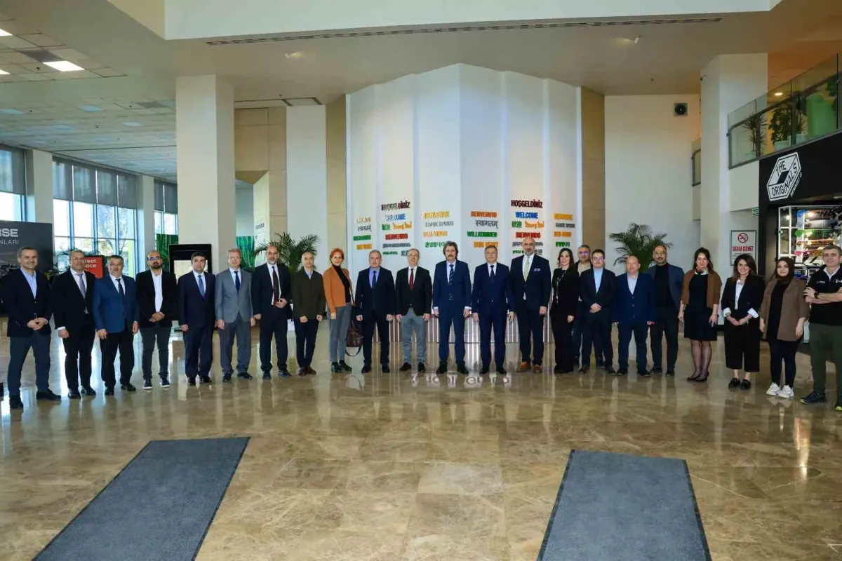 BUÜ’den OYAK Renault’a iş birliği ziyareti