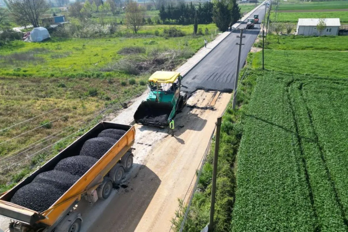 İnegöl’de 1300 metrelik yol baştan yapılıyor