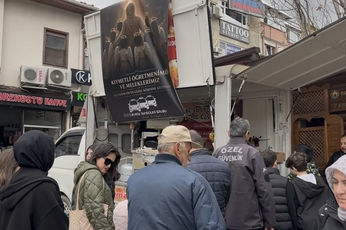 Bursa’da taksicilerden kahraman öğretmen ve öğrencilere vefa