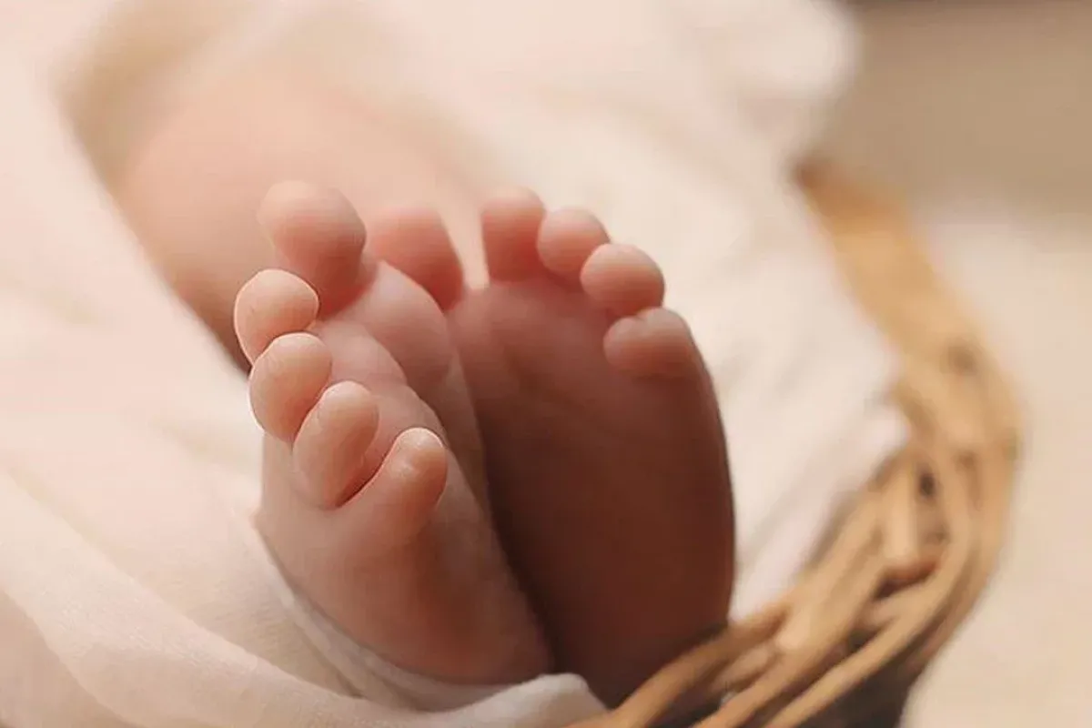 Doğum izni 24 haftaya çıkarıldı: Kimler yararlanabilecek?