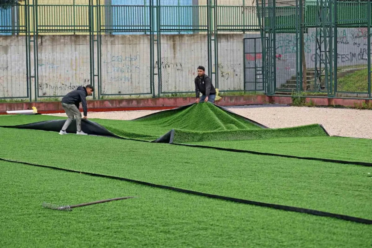 Bağlarbaşı spor tesisleri yenileniyor