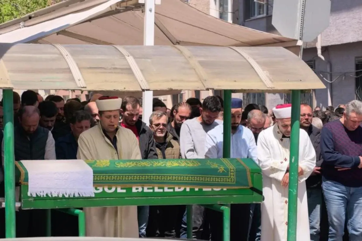 İnegöl'de acı son! Erkek çocuk bekliyordu bugün toprağa verildi