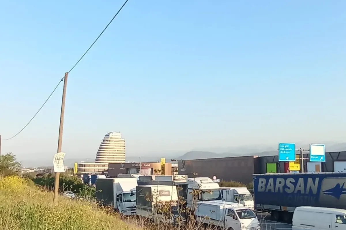 Bursa'ya gidecekler dikkat! Kuyruğun ucu bucağı gözükmüyor