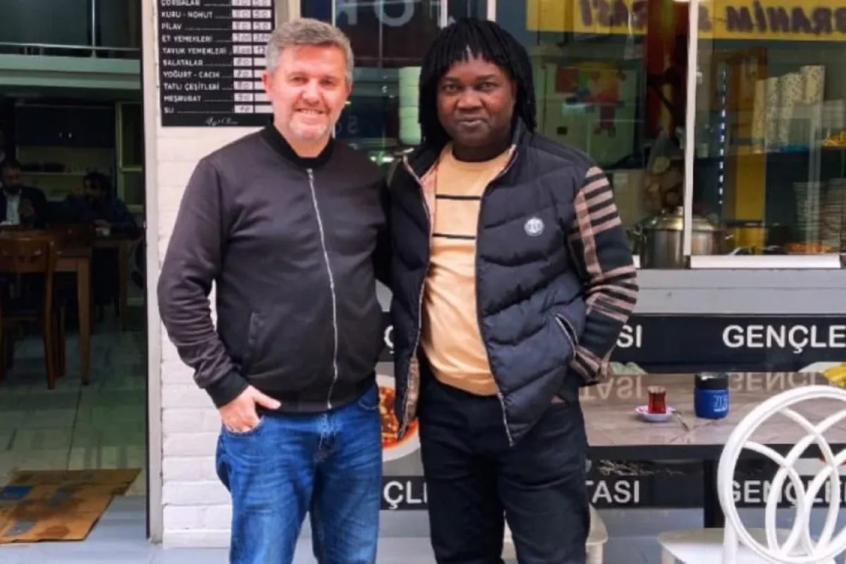 Fernand Coulibaly İnegöl’de paça çorbası içerken görüldü