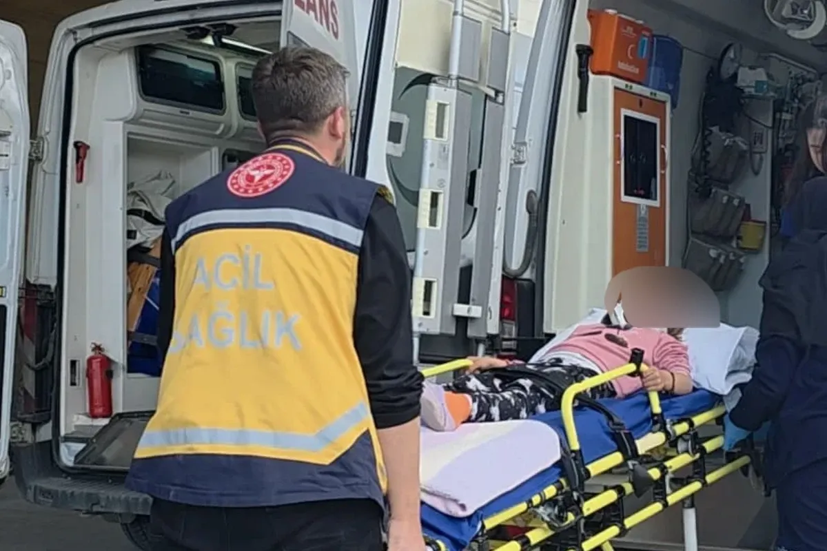 İnegöl’de balkonda oynayan çocuğun üstüne mermer düştü