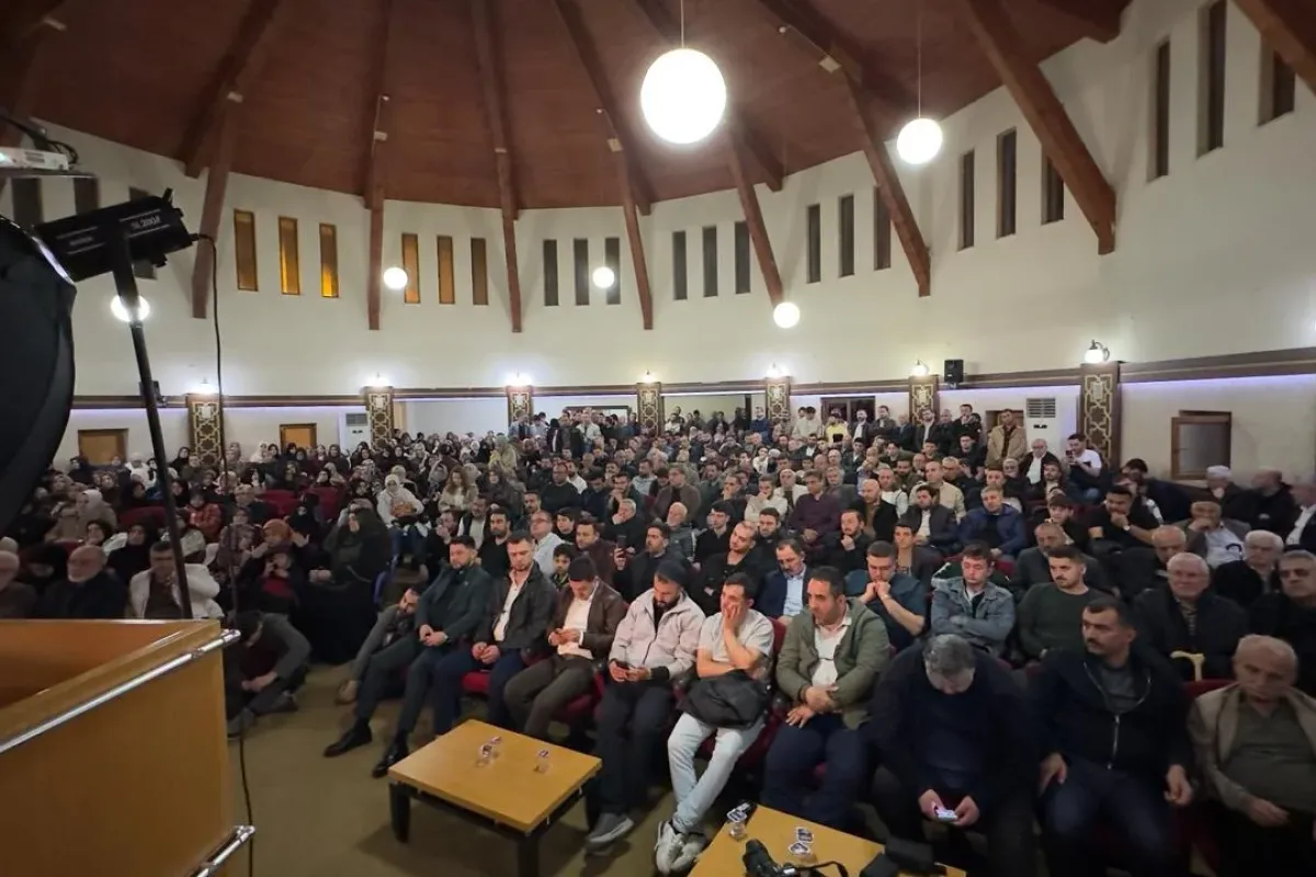 İnegöl’de ruhsal bunalım konferansına yoğun ilgi