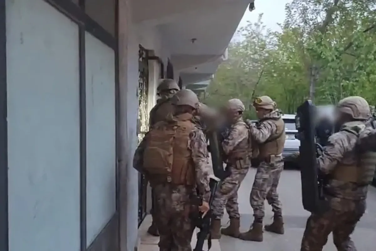 Çiftçiyi kumar masasında ağına düşüren tefeci çetesi çökertildi