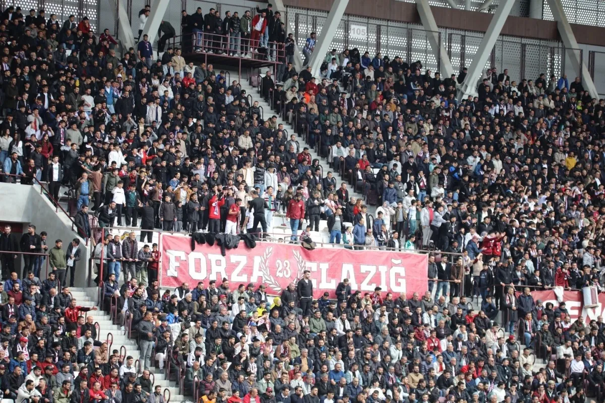 Elazığ Valiliği ve Elazığ Belediyesi’nden 35 otobüs