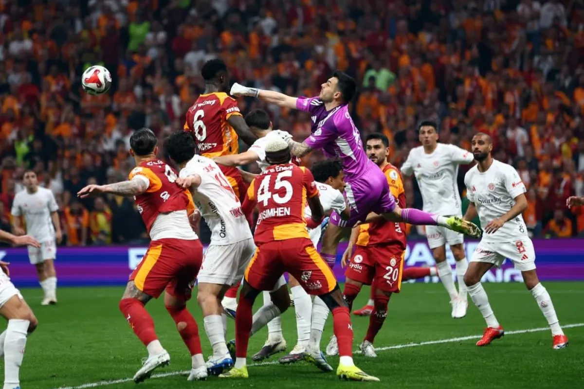 Galatasaray Süper Lig'de üst üste dördüncü kez şampiyon