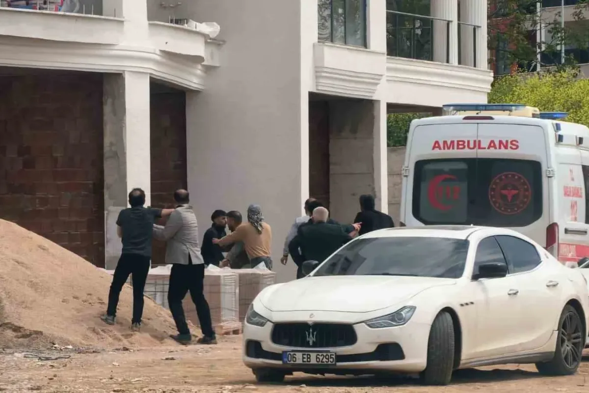 İnegöl’de Şantiye Savaş Alanına Döndü 5 Kişi Yaralandı