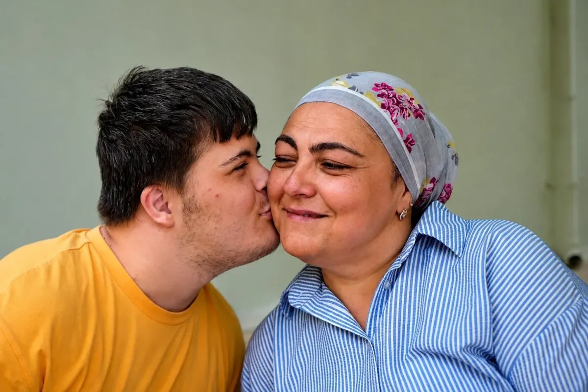 Antalyalı anne ömrünü Down sendromlu oğluna adadı: "O sağ olsun bana yeter"