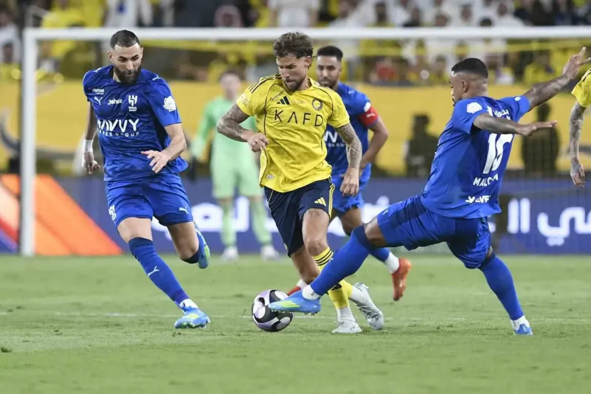 Al Nassr, Al Hilal derbisinde 90+8’de yediği golle durdu
