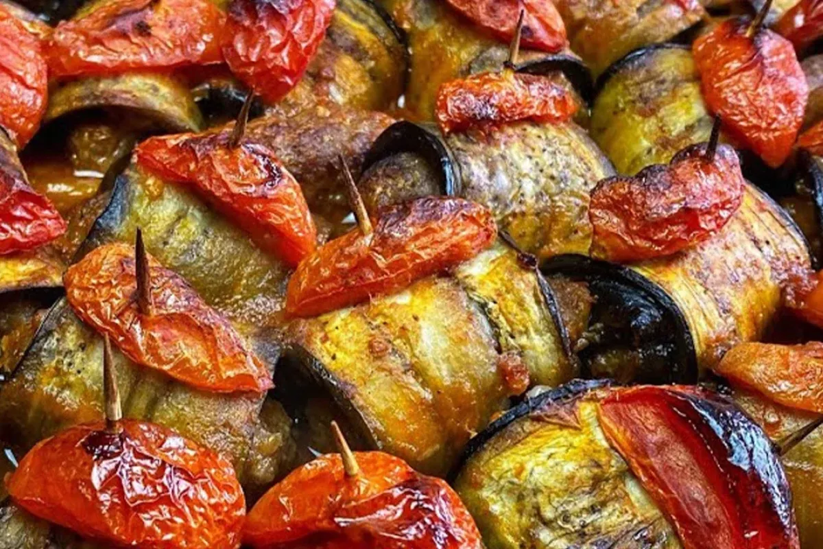 Gelinim Mutfakta patlıcanlı sarma kebap tarifi ayrıntıları