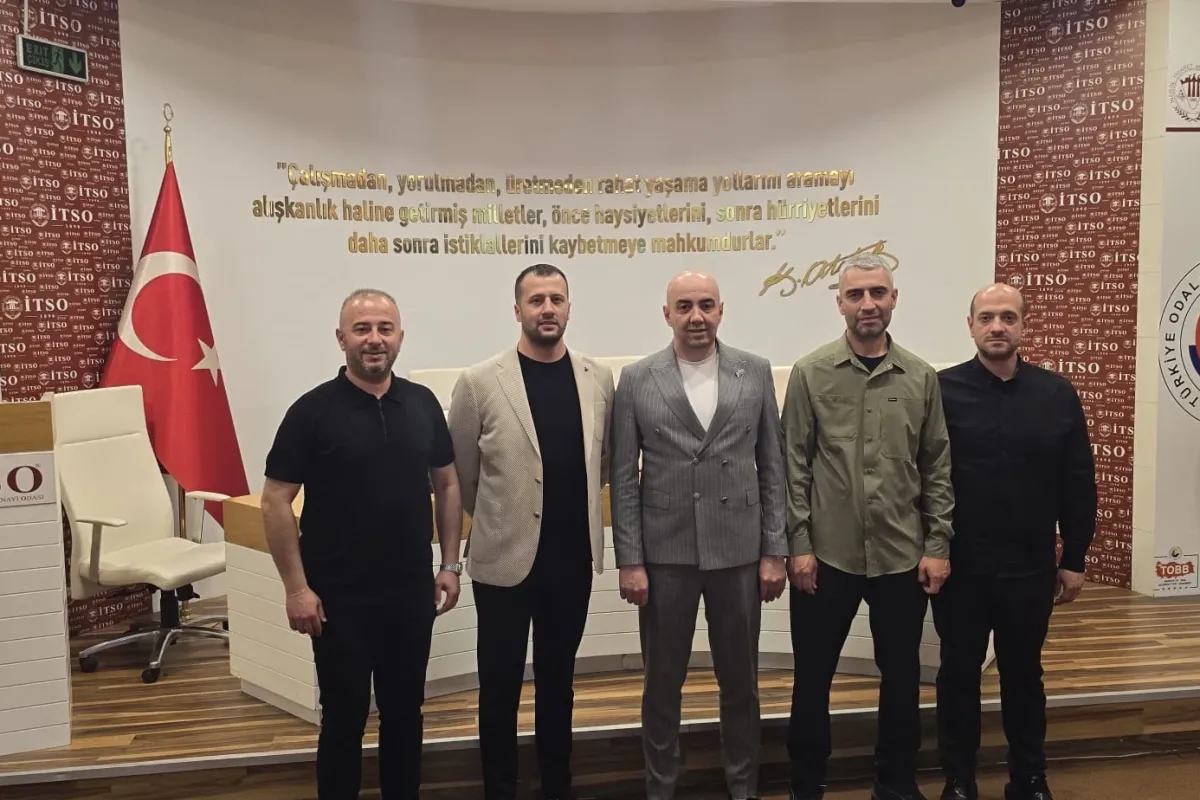 İnegöl Kuyumcular Derneği başkanlığına Emre Yolaçan seçildi