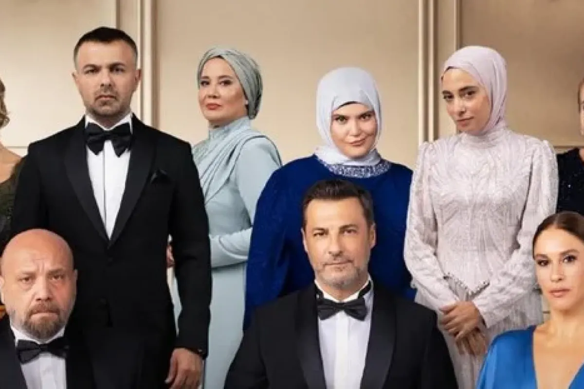 Kızılcık Şerbeti'nde Ayrılık Kararı: Hangi Oyuncular Gidiyor?