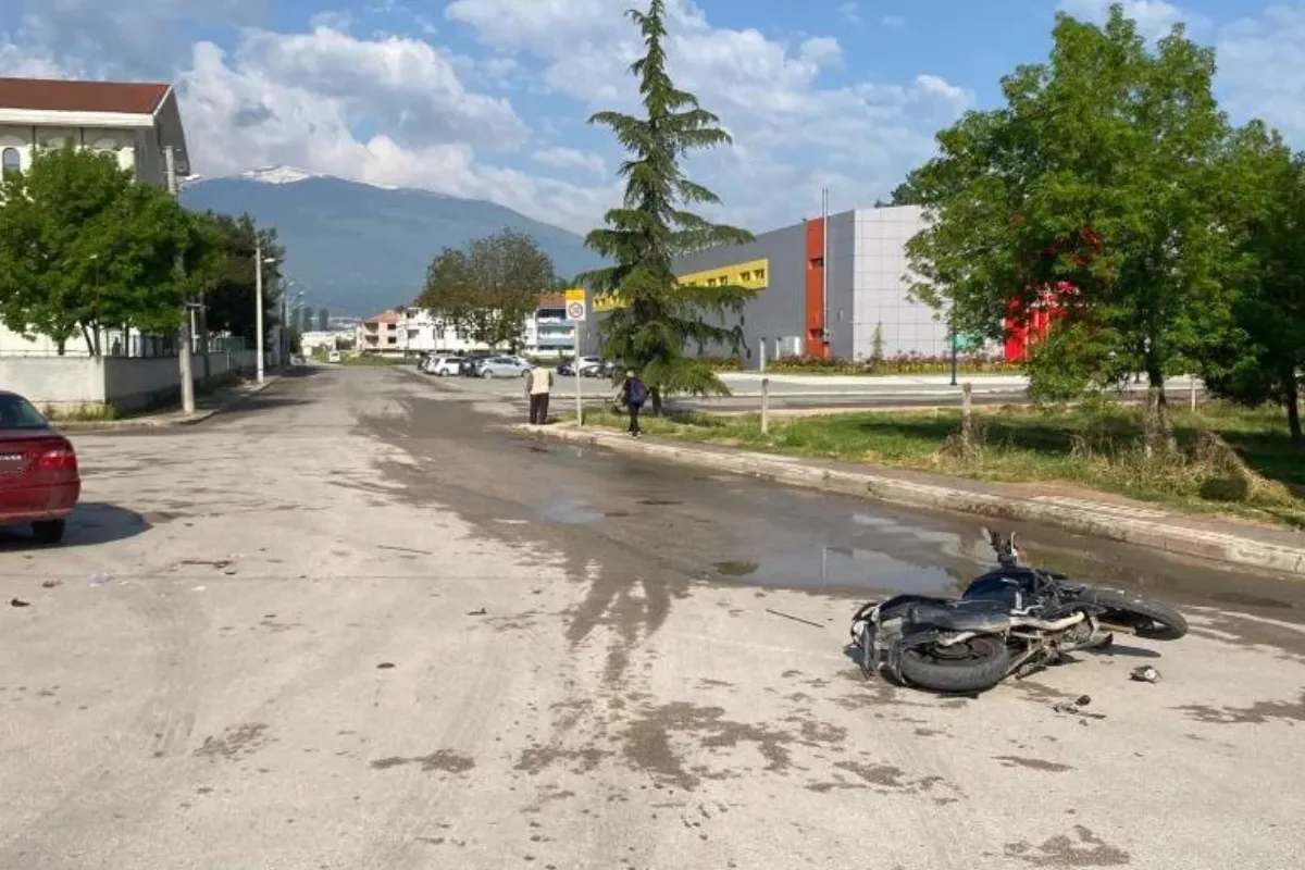 İnegöl'de feci kaza! 1'i ağır çok sayıda yaralı