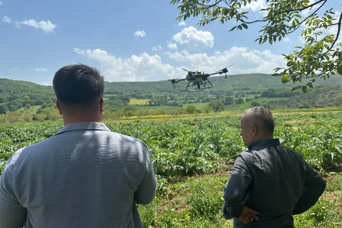 Bursa Kestel’de çiftçiye drone desteği: 10 dakikada gübreleme