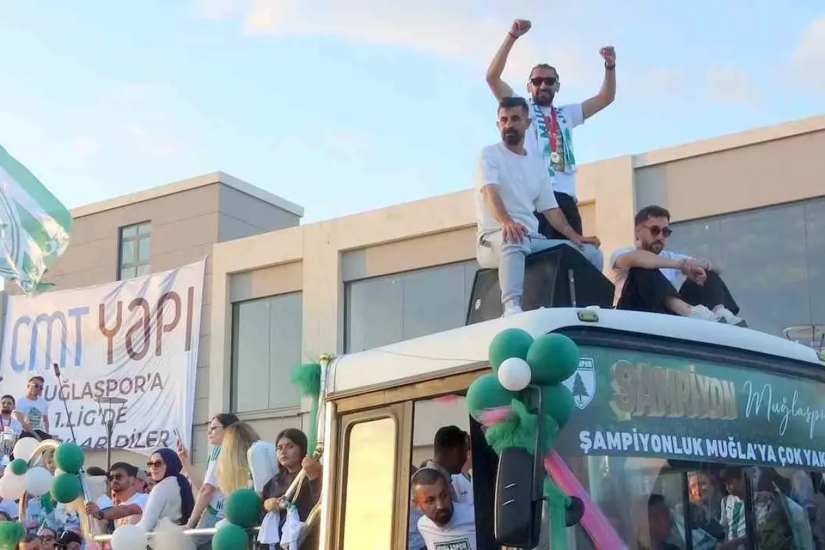 Muğlaspor 1. Lig’i kutladı