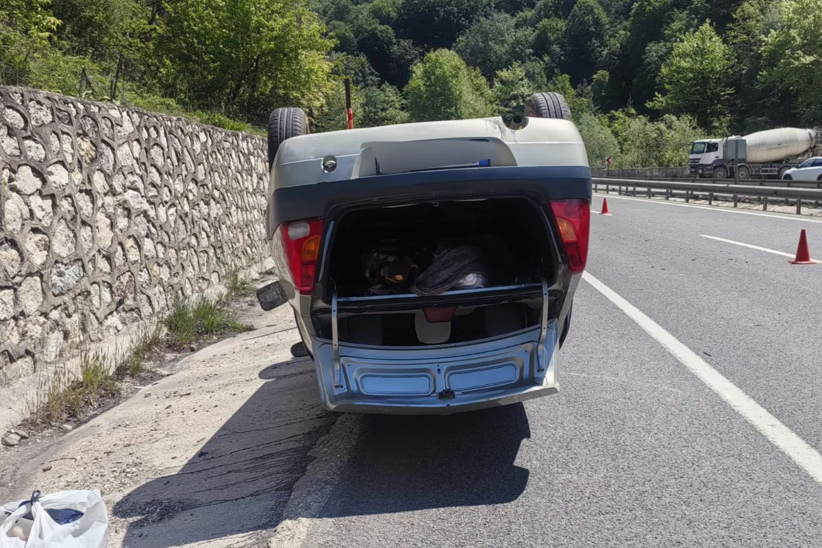 İnegöl'de can pazarı! 1'i çocuk 4 yaralı