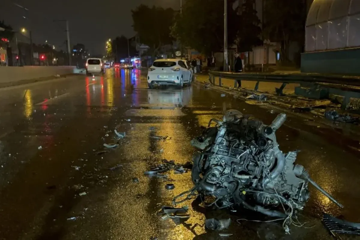 Yağış kaza getirdi! 1'i ağır 2 yaralı