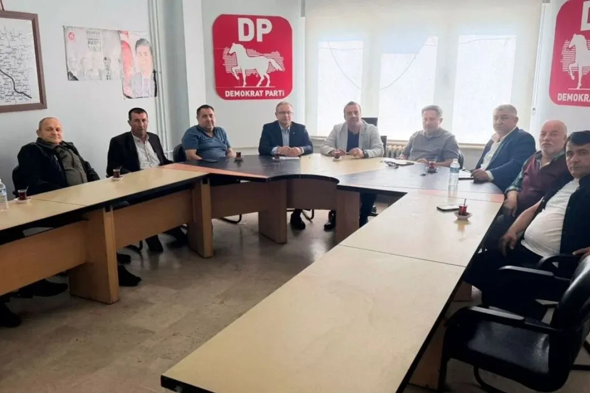 DP Bursa İl Yönetimi, İnegöl teşkilatıyla kongre hazırlıklarını görüştü