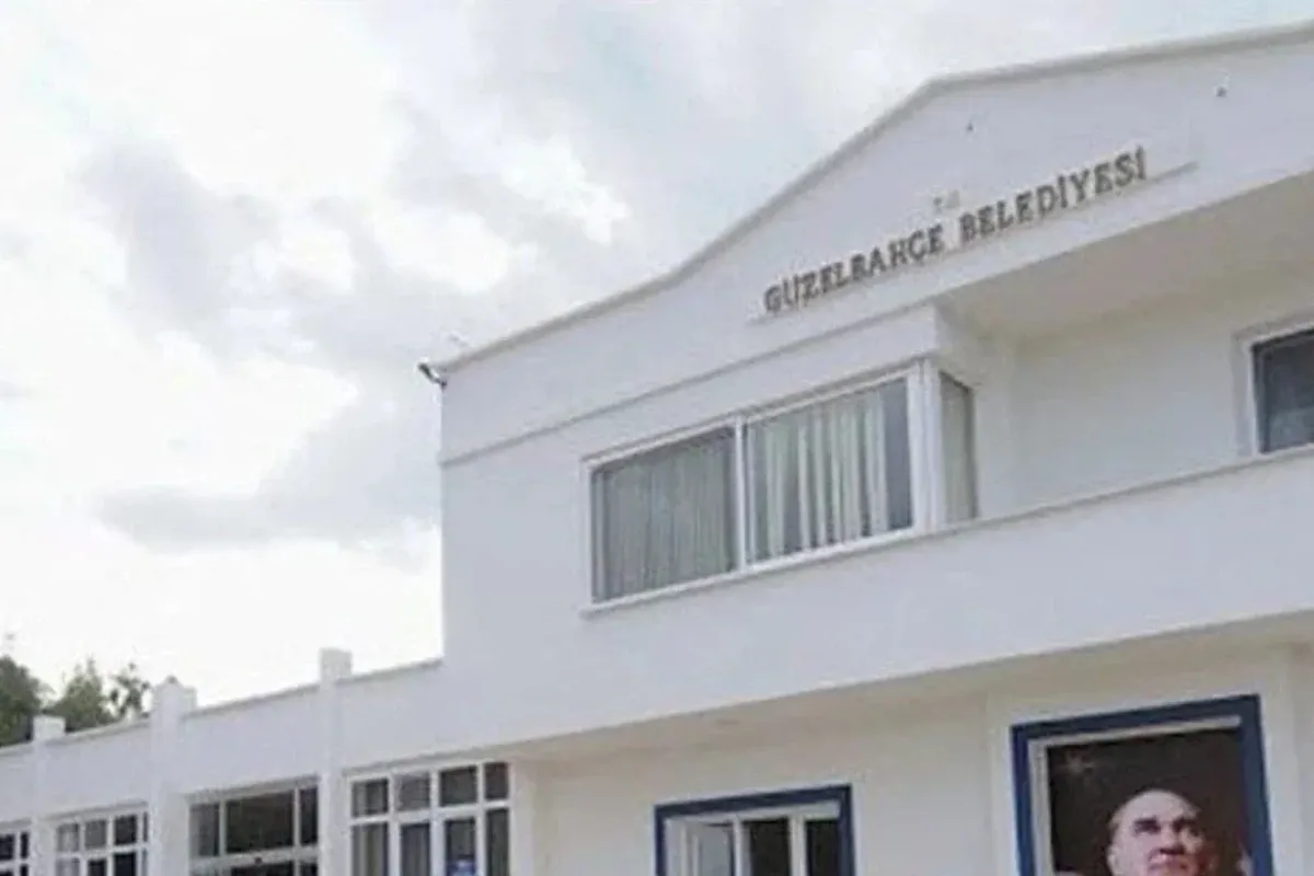 İzmir Güzelbahçe Belediyesi hangi parti, başkanı kim?