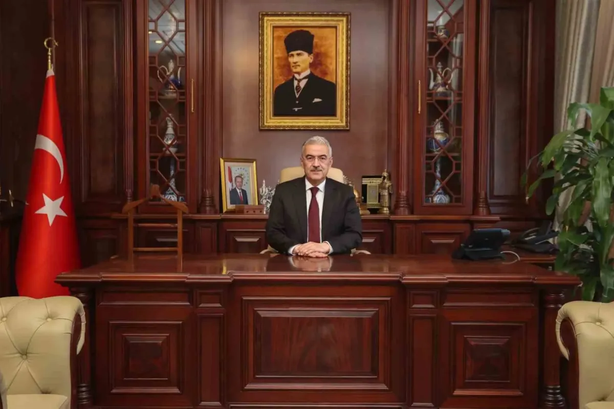 Bursa Valisi Ayyıldız’dan bayram mesajı