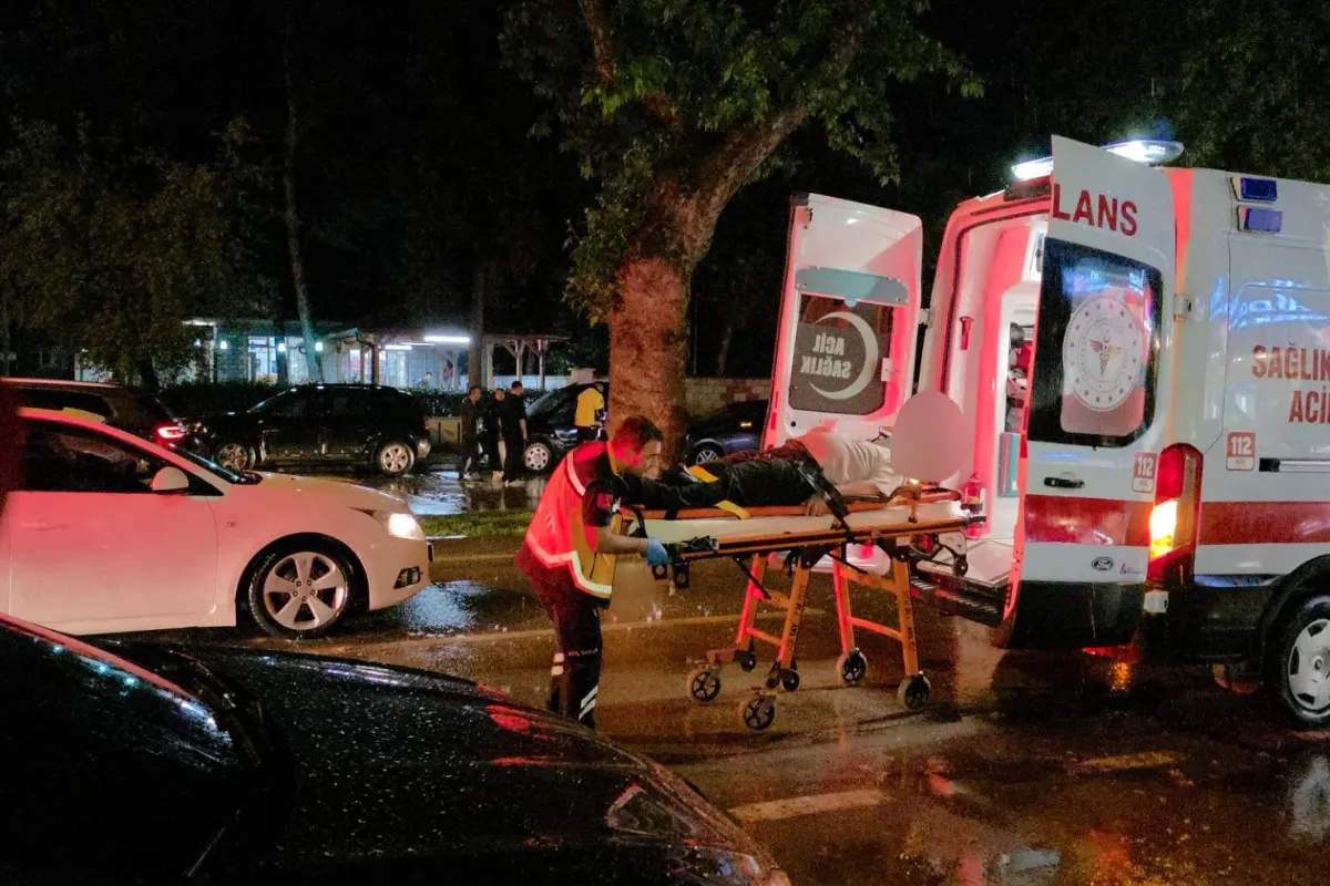 İnegöl'de dondurma almaya çıktı, gözünü hastanede açtı!