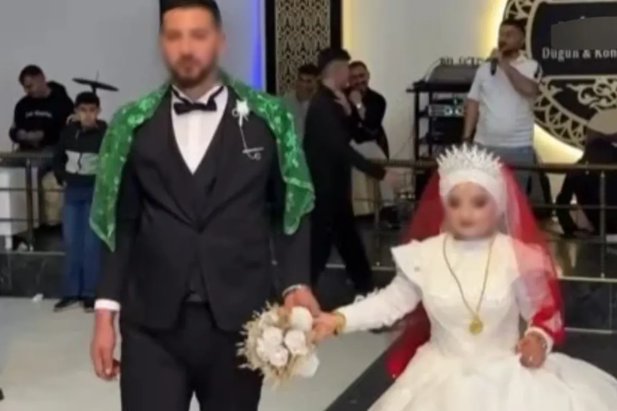 Bu düğün çok konuşuluyor! Yorumlar peş peşe geldi
