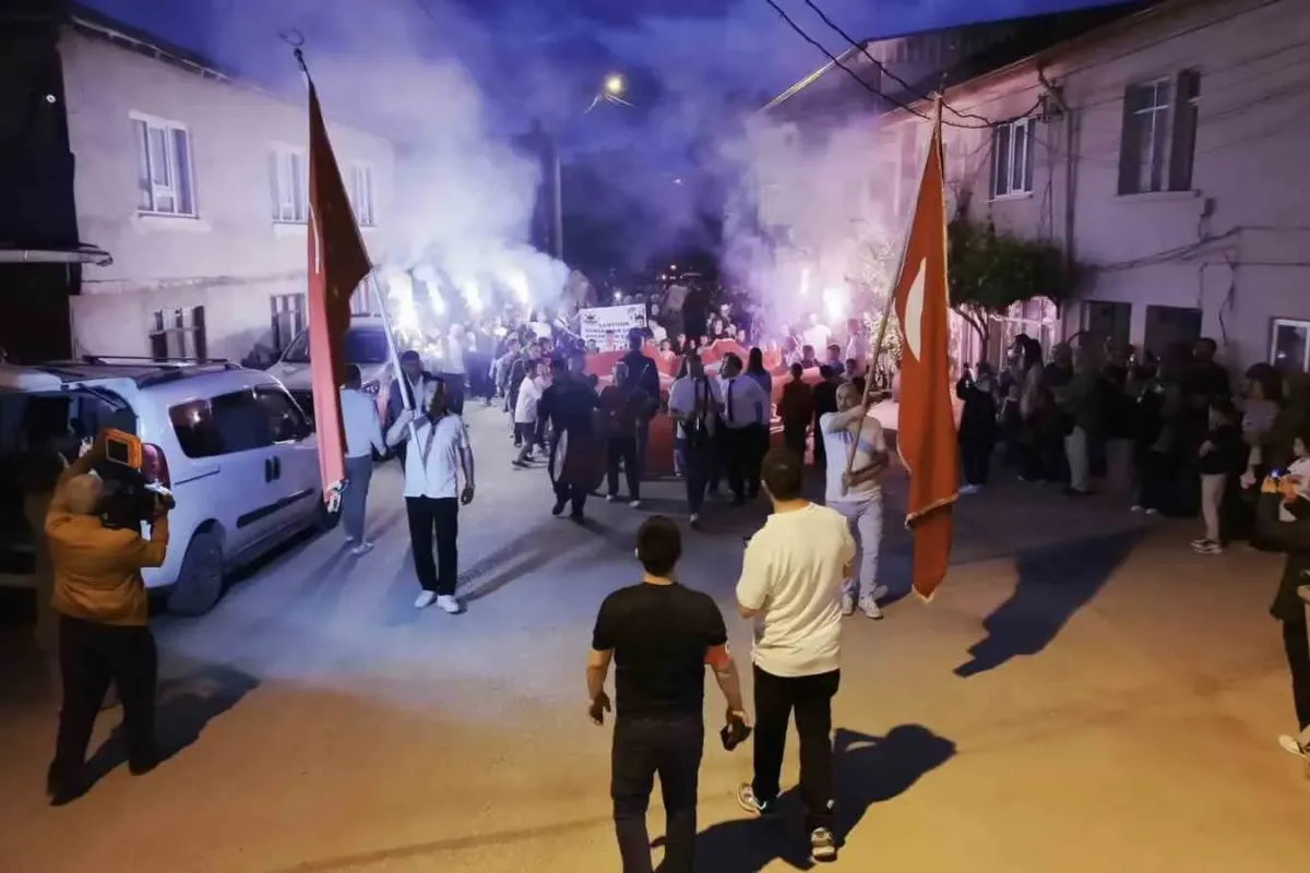 Bursa’da 157 yıllık "deve eğlencesi" geleneği yaşatılıyor